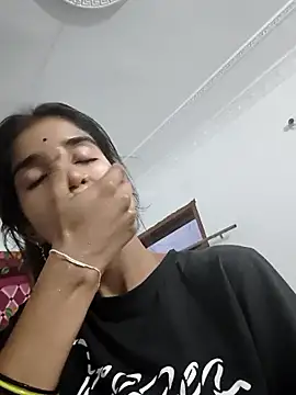 Snapshot of Hot-Soniya2 chatting on 09/23/25, 02:25 Hot-Soniya2 online show from 09/23/25, 02:25