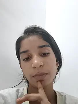 Snapshot of Hot-Soniya2 chatting on 09/28/25, 09:14 Hot-Soniya2 online show from 09/28/25, 09:14