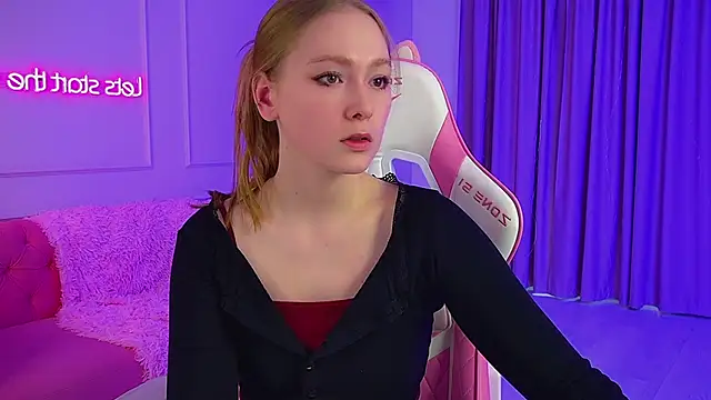 Snapshot of AgataFoxley chatting on 02/23/26, 06:22 AgataFoxley online show from 02/23/26, 06:22