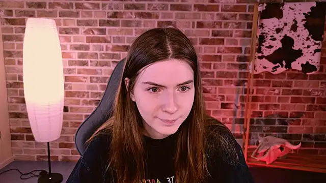 AliceCUNTach online show from 11/06/25, 05:08