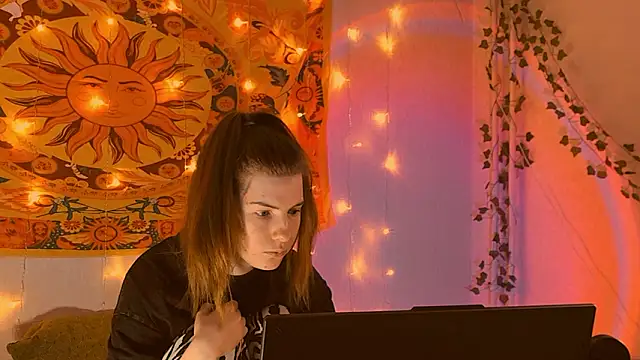 AliceCUNTach online show from 02/13/26, 05:03