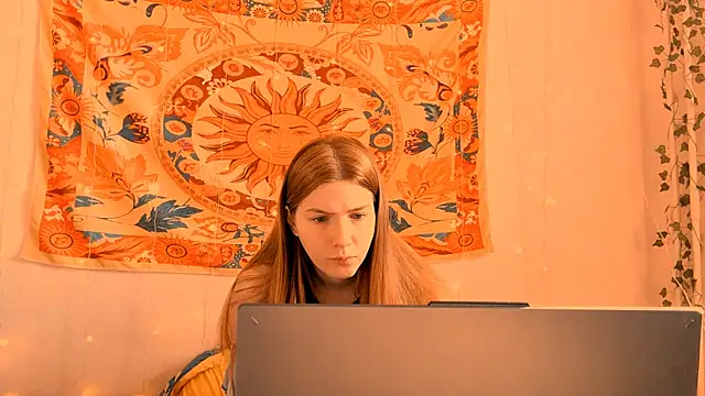 AliceCUNTach online show from 04/08/26, 05:07