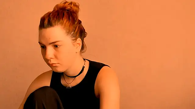 Snapshot of AliceCUNTach chatting on 07/26/26, 05:04 AliceCUNTach online show from 07/26/26, 05:04