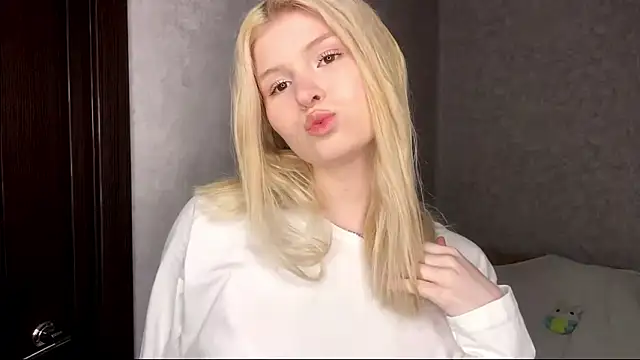 ShontaWasilko online show from 03/24/26, 07:08