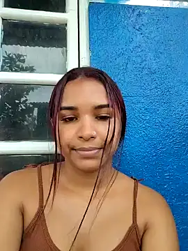 Snapshot of DulceeSalas chatting on 10/03/25, 05:10 DulceeSalas online show from 10/03/25, 05:10