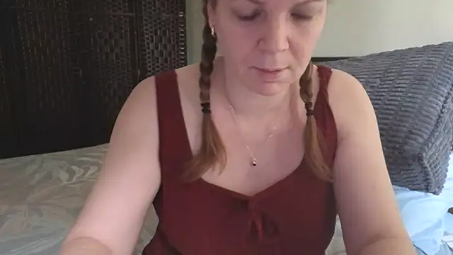 aussiepeaches online show from 03/11/26, 01:00