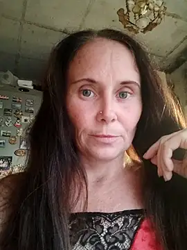 Snapshot of MerelinMILf chatting on 10/22/25, 01:55 MerelinMILf online show from 10/22/25, 01:55