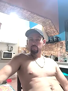 Snapshot of El_Andres_1 chatting on 11/16/25, 03:01 El Andres 1 online show from 11/16/25, 03:01