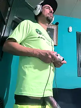Snapshot of El_Andres_1 chatting on 05/24/26, 04:50 El Andres 1 online show from 05/24/26, 04:50