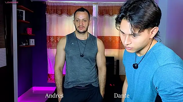 TeddyBear 07 online show from 04/22/26, 12:07