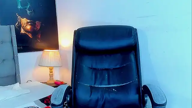 megan rousexx online show from 10/16/25, 07:26