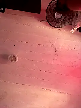 Wenlop online show from 11/21/25, 06:50