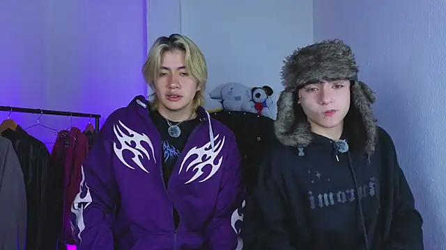 Vamps Lovers online show from 09/15/25, 12:49