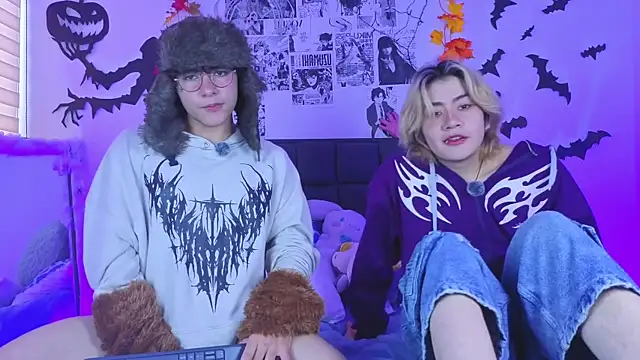 Vamps Lovers online show from 10/18/25, 02:07