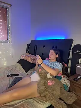 Ashley and Zoe online show from 03/01/26, 02:30