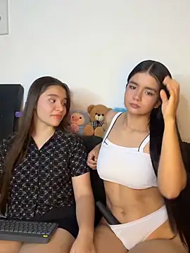 Ashley and Zoe online show from 06/13/26, 02:37