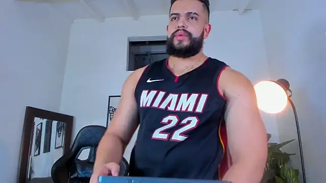 Justin kingX7 online show from 04/24/26, 04:37