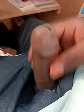 Snapshot of blackdick44 chatting on 09/10/25, 07:08 blackdick44 online show from 09/10/25, 07:08