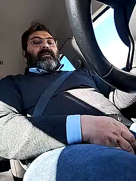 Snapshot of Necroforo chatting on 02/18/26, 10:00 Necroforo online show from 02/18/26, 10:00