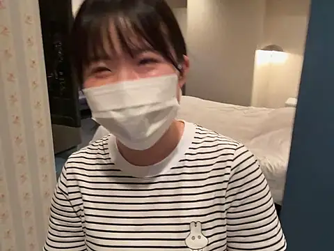 Snapshot of hikiwarinatto_xoxo chatting on 10/16/25, 10:05 hikiwarinatto xoxo online show from 10/16/25, 10:05