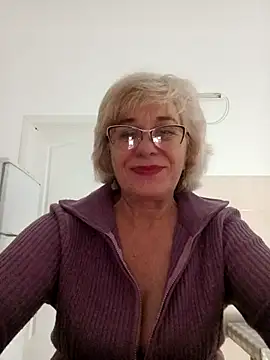 52MiaLove02 online show from 12/01/25, 05:34