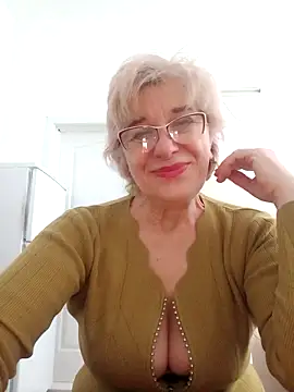 52MiaLove02 online show from 02/06/26, 05:45