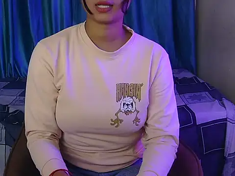 Snapshot of priya-kumari22 chatting on 10/30/25, 04:36 priya-kumari22 online show from 10/30/25, 04:36