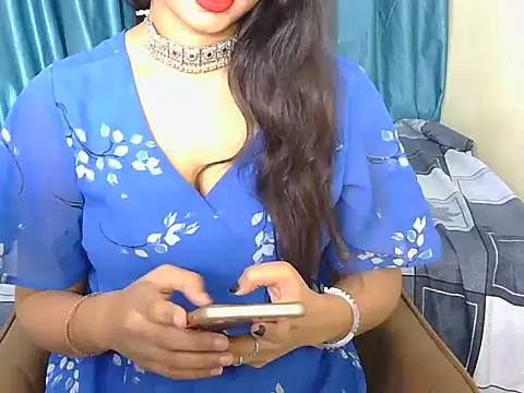 Snapshot of priya-kumari22 chatting on 11/30/25, 03:54 priya-kumari22 online show from 11/30/25, 03:54