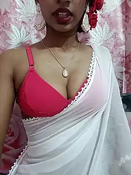 riyaroy9999 online show from 03/25/26, 06:14