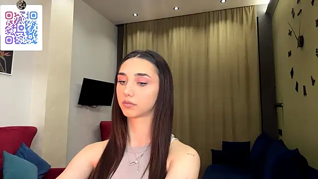 LinaMour online show from 02/08/26, 10:02