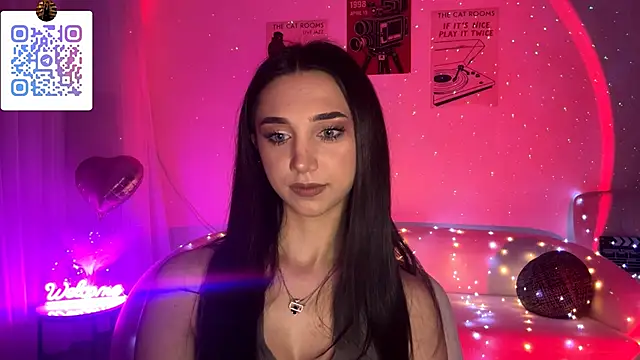 LinaMour online show from 04/22/26, 10:22