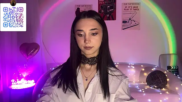 LinaMour online show from 04/23/26, 10:34