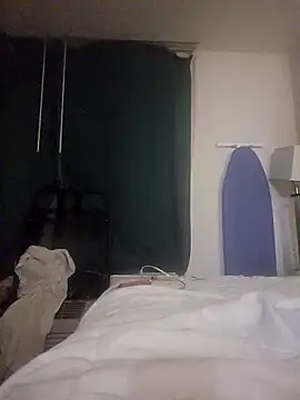 Cocoaversace302 online show from 09/13/25, 12:43