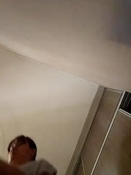 isabella931054 online show from 10/30/25, 07:14