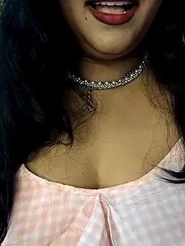 Angel0731 online show from 04/15/26, 06:59