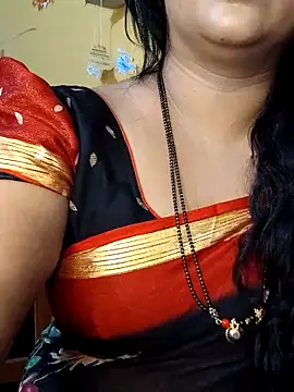 Snapshot of Angel0731 chatting on 06/08/26, 05:02 Angel0731 online show from 06/08/26, 05:02