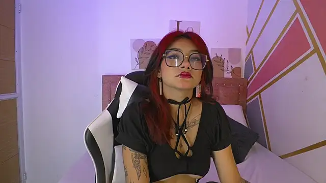 Lucy boobss online show from 04/24/26, 03:53