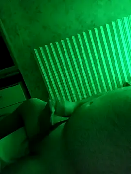 Snapshot of JPB052 chatting on 12/01/25, 06:07 JPB052 online show from 12/01/25, 06:07