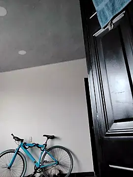 Eva Clark01 online show from 10/03/25, 11:29