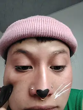 Eva Clark01 online show from 10/26/25, 01:17