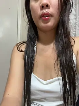 Ressythersty online show from 04/17/26, 02:31