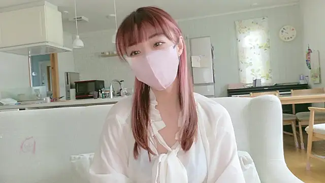 SUZU 1201 online show from 04/23/26, 12:56