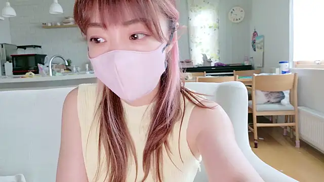 SUZU 1201 online show from 06/09/26, 12:33