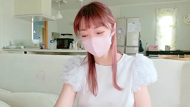 Snapshot of SUZU_1201 chatting on 06/30/26, 12:44 SUZU 1201 online show from 06/30/26, 12:44