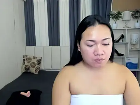 TsUncutKaren online show from 02/10/26, 06:06