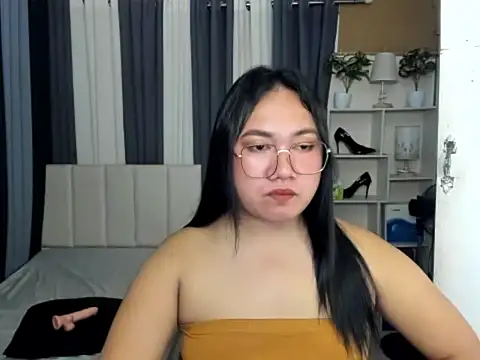 TsUncutKaren online show from 03/07/26, 06:21