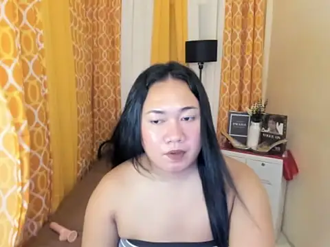 TsUncutKaren online show from 04/19/26, 06:10