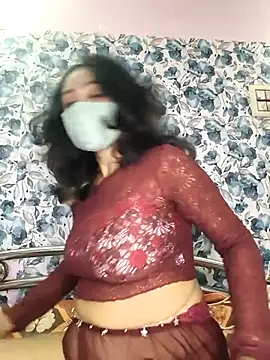 Snapshot of yours_sugar_babe chatting on 10/28/25, 10:30 yours sugar babe online show from 10/28/25, 10:30