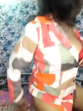 Snapshot of yours_sugar_babe chatting on 11/14/25, 11:53 yours sugar babe online show from 11/14/25, 11:53