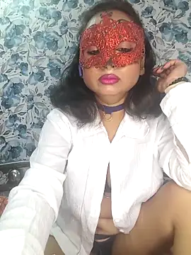 Snapshot of yours_sugar_babe chatting on 11/15/25, 11:07 yours sugar babe online show from 11/15/25, 11:07